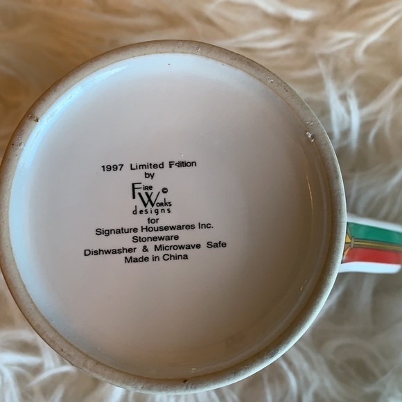 Vintage🧚‍♀️ Christmas Mug 1997 Limited Edition - Picture 6 of 13